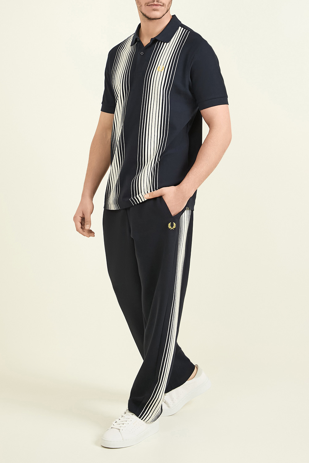 מכנסי ג'וג ארוכים